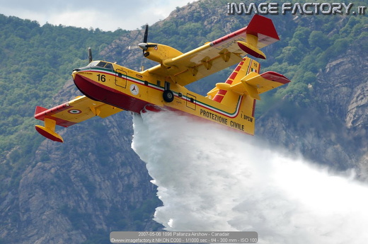 2007-05-06 1096 Pallanza Airshow - Canadair